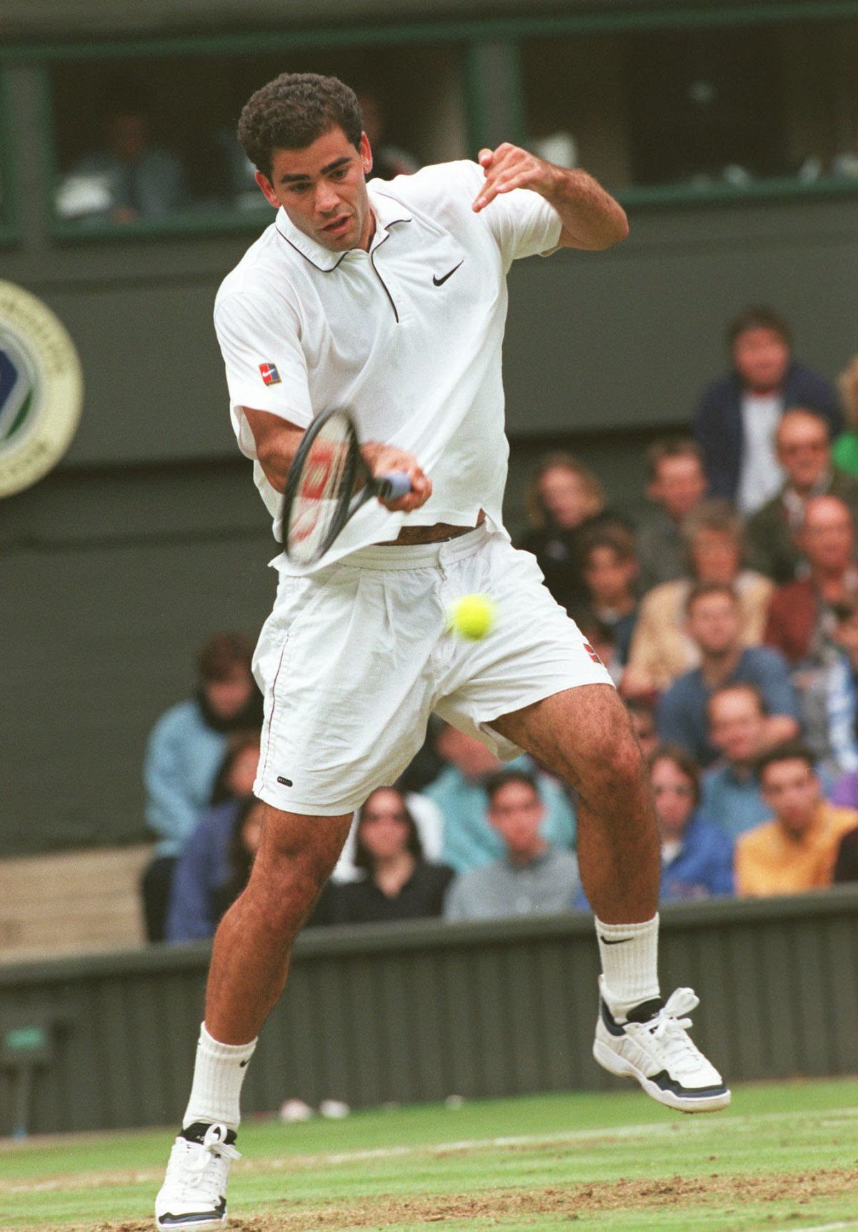 1997: Pete Sampras wins his fourth Wimbledon, 10th Slam title